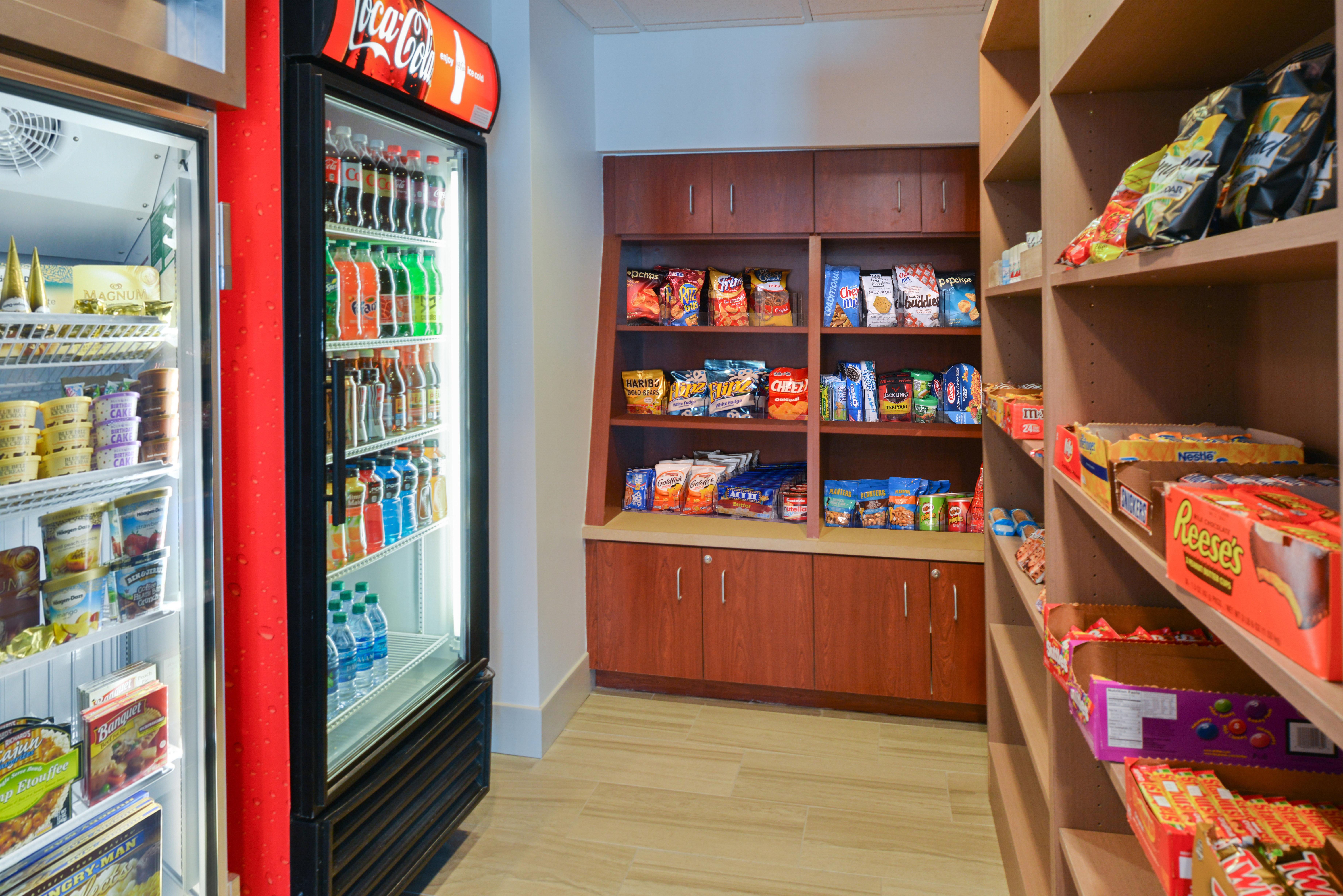 Holiday Inn Express Hotel & Suites Urbana-Champaign-U Of I Area By Ihg Ngoại thất bức ảnh