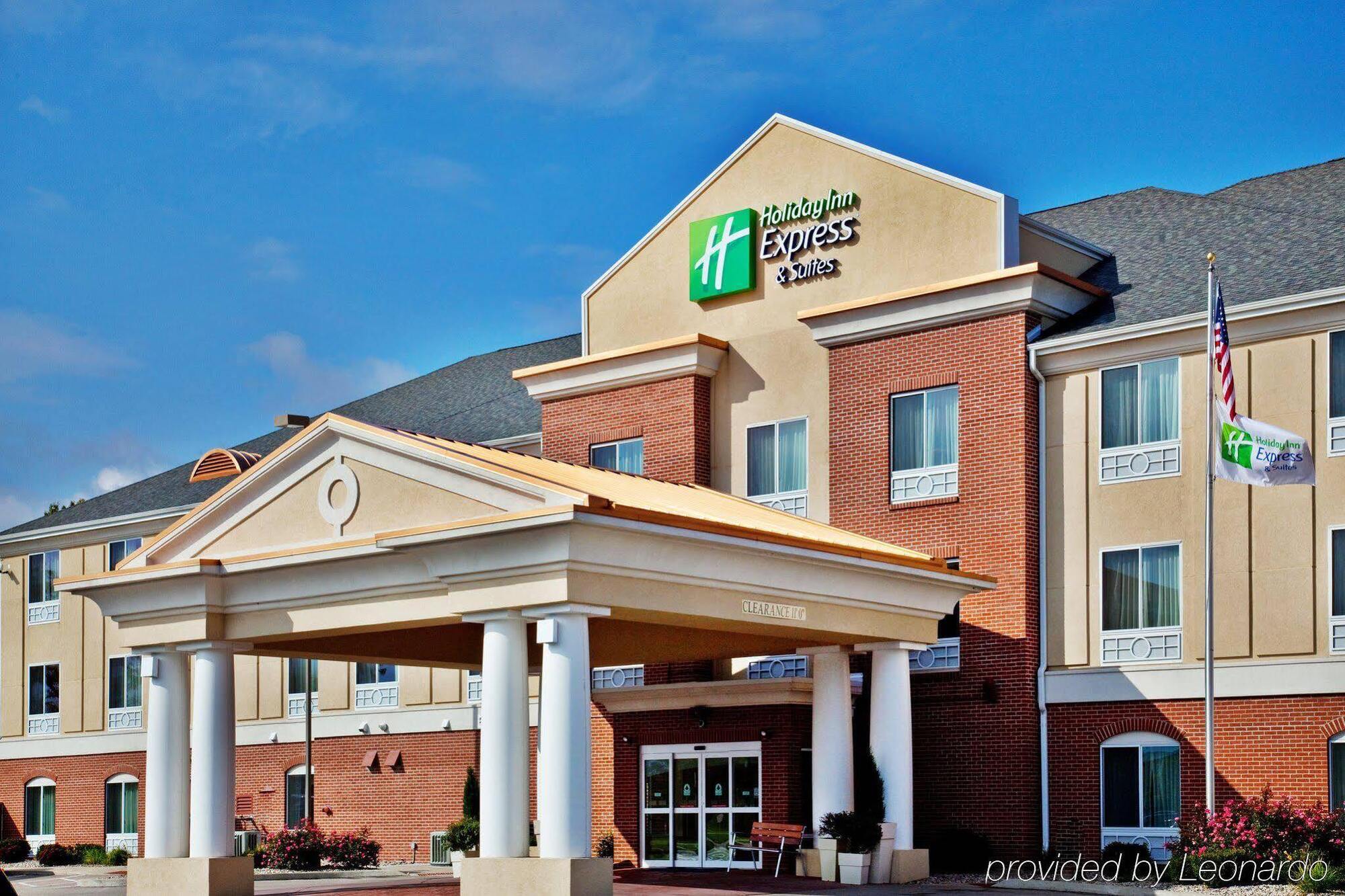 Holiday Inn Express Hotel & Suites Urbana-Champaign-U Of I Area By Ihg Ngoại thất bức ảnh