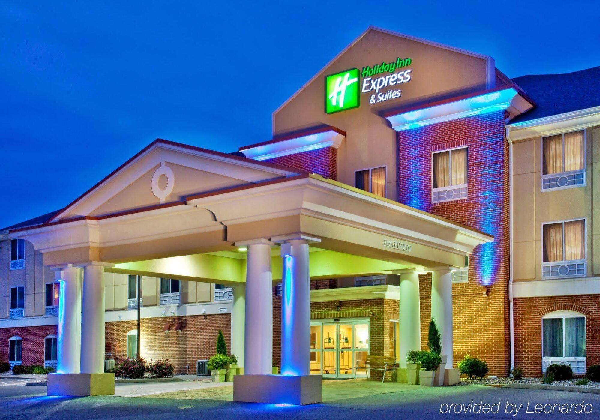 Holiday Inn Express Hotel & Suites Urbana-Champaign-U Of I Area By Ihg Ngoại thất bức ảnh